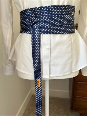 Men's Navy Patterned 100% Silk Tie - YSL